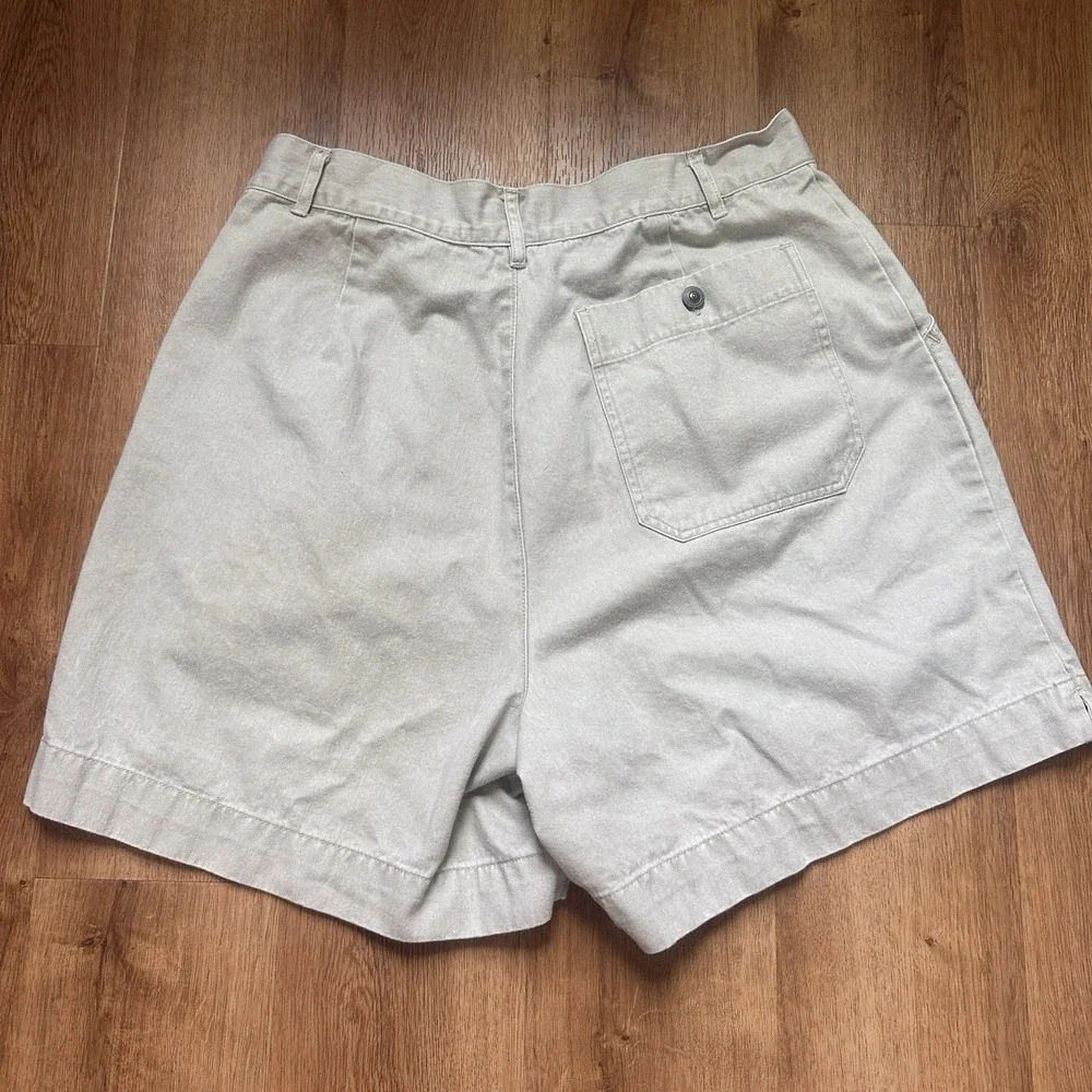 Vintage Women's The Territory Ahead Pleated Bermuda Shorts Size 14